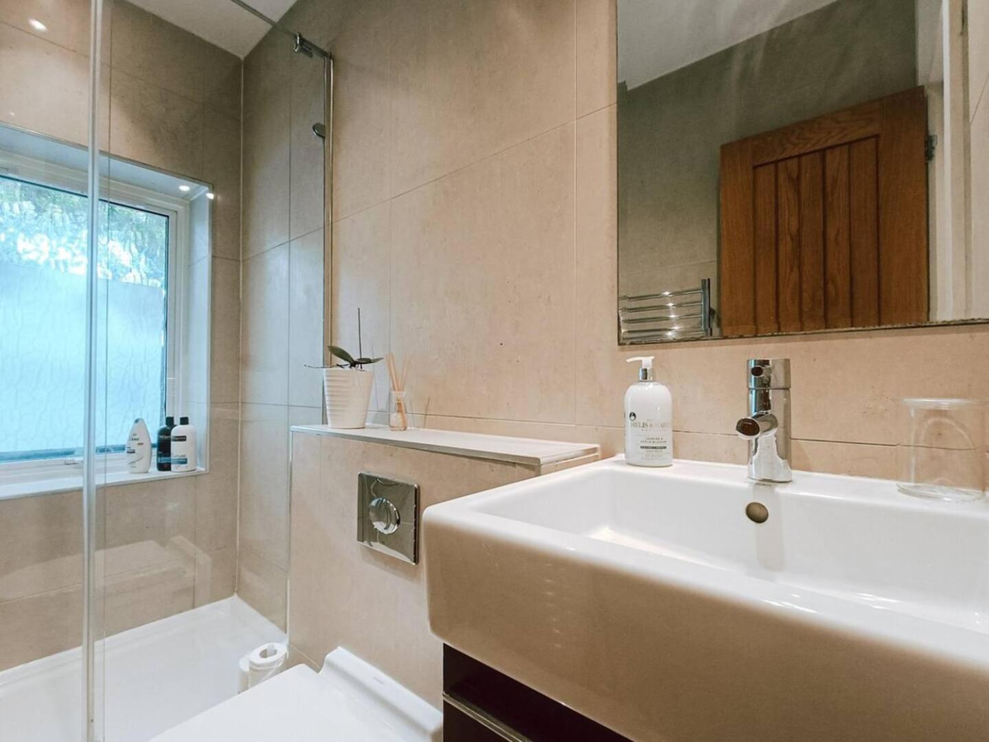 The Sandy Studio Flat In Petersham Strawberry Hill المظهر الخارجي الصورة